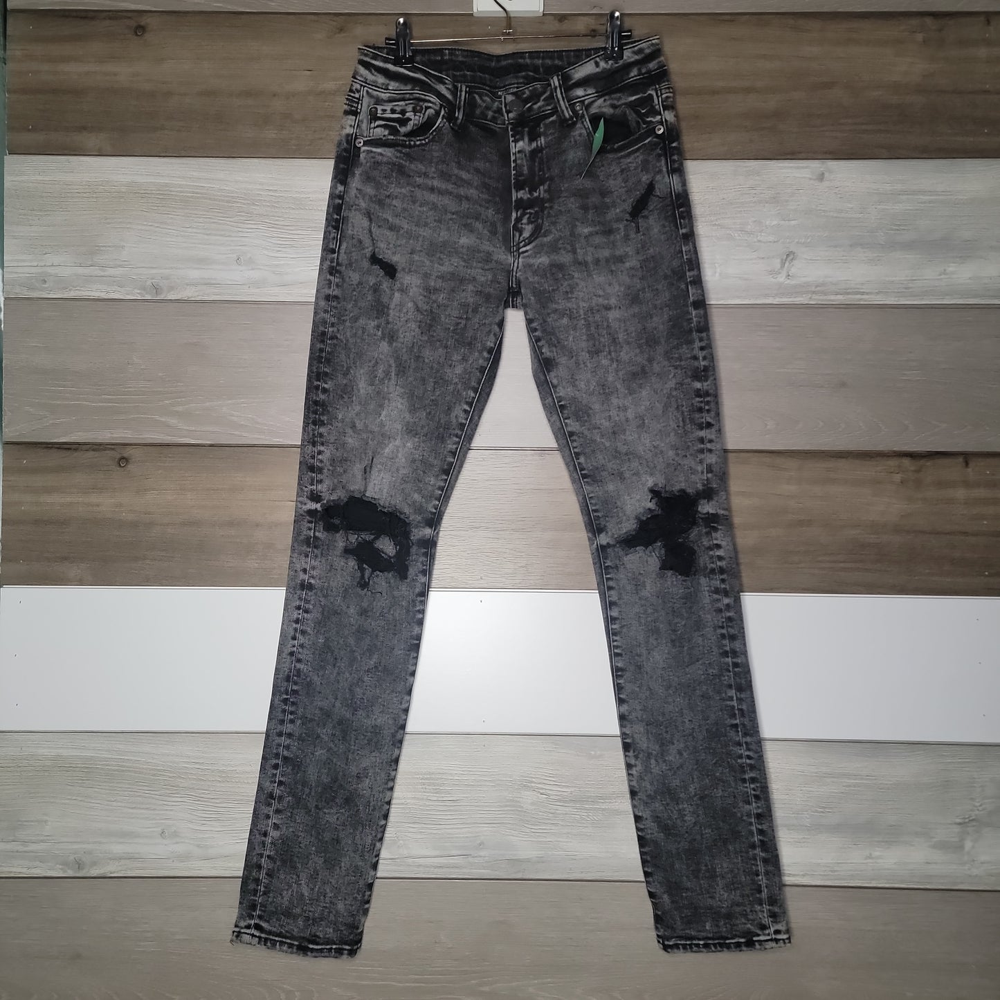 Brand - American Eagle