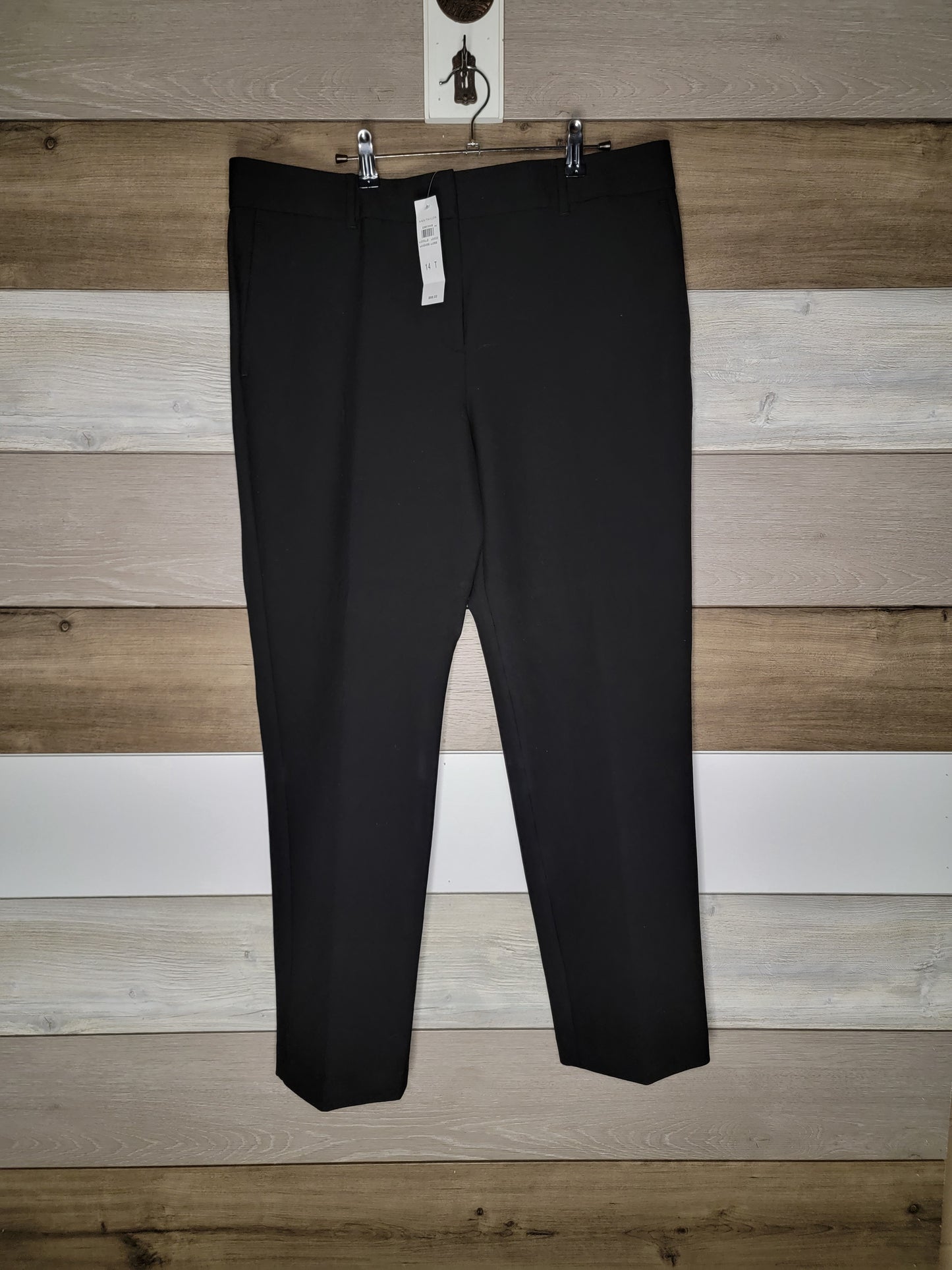 Brand - Ann Taylor