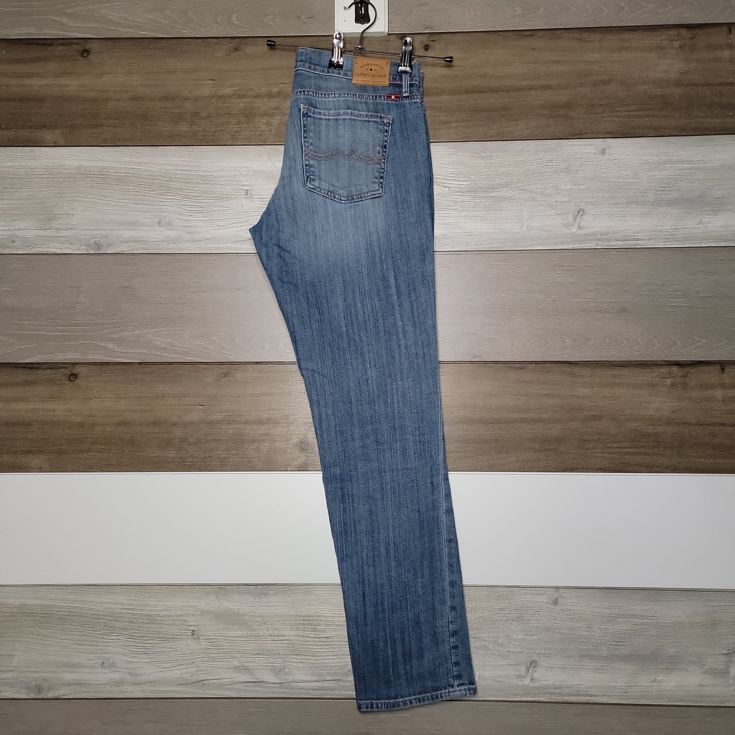 Brand - Lucky Brand