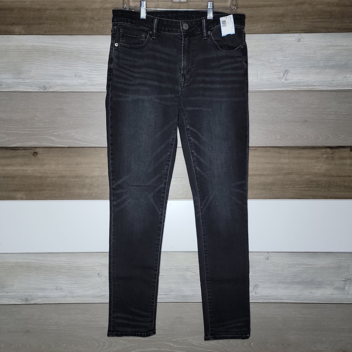 Brand - American Eagle