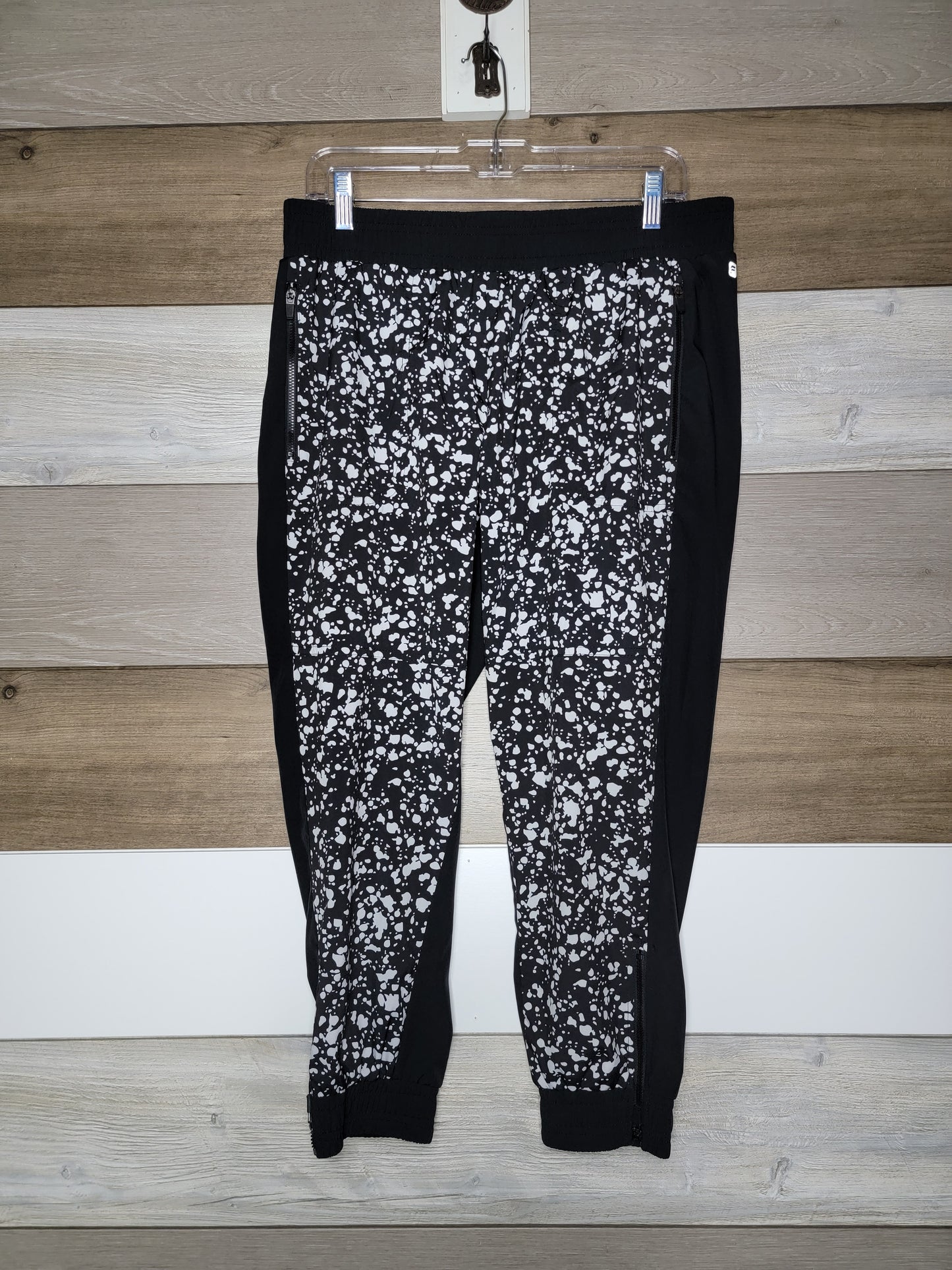 Brand - Fabletics