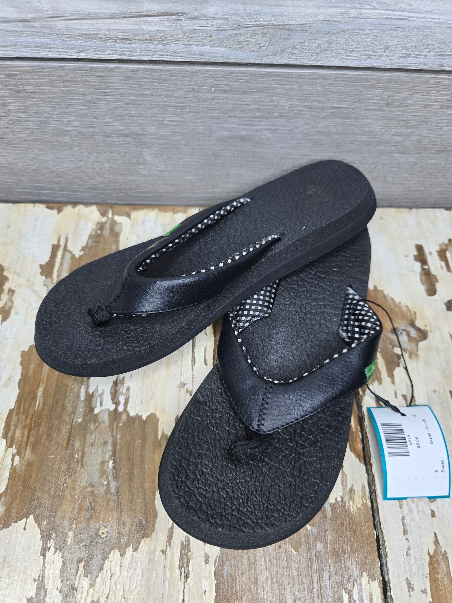 Brand - Sanuk